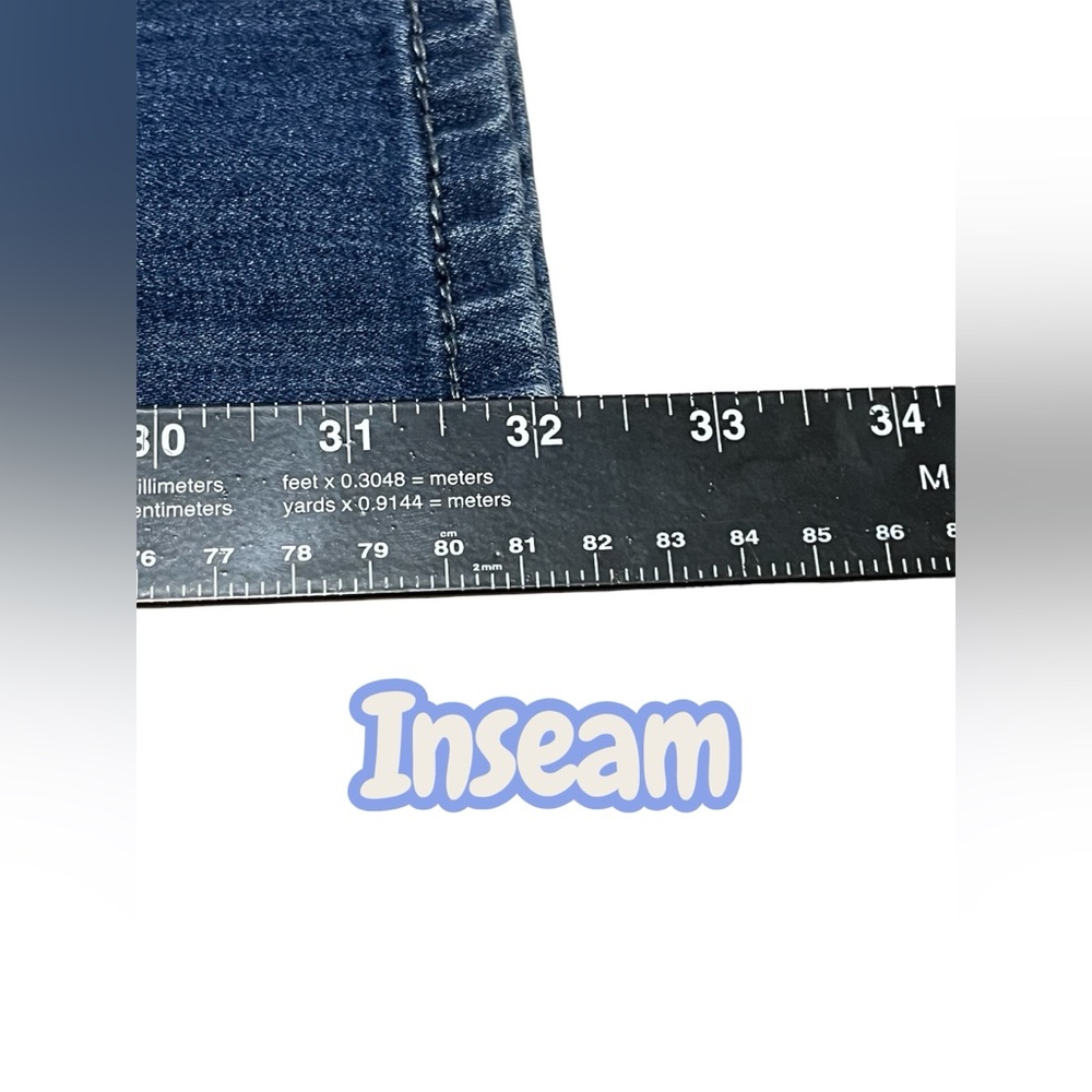 Inc Denim Size 4 Curvy Fit Boot Leg Jeans Pants Denim Stretch 32 Inseam - Picture 9 of 9